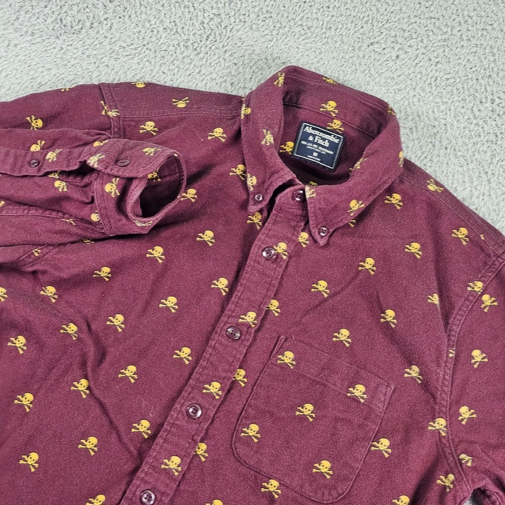 Abercrombie & Fitch Shirt Mens Medium Red Flannel Skull Button Down Long Sleeve
